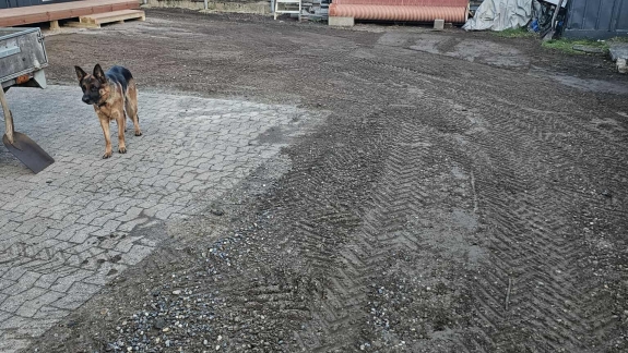 Så er indkørslen også ved at være klar